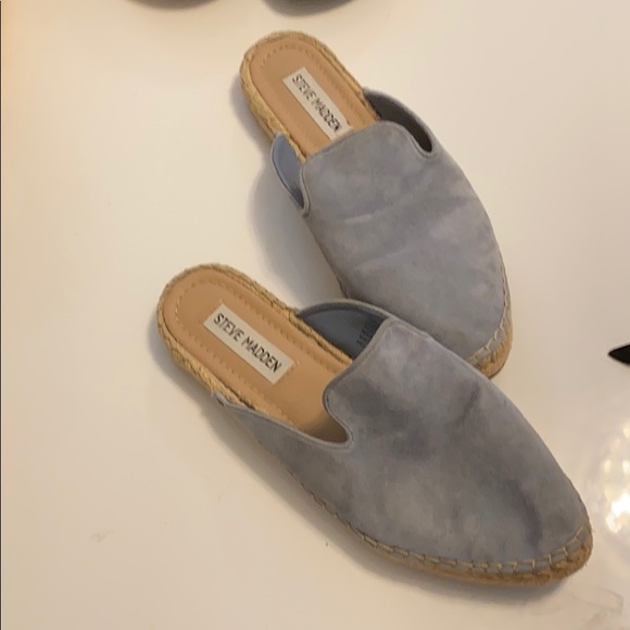 Steve Madden Shoes - Steve Madden blue suede mules